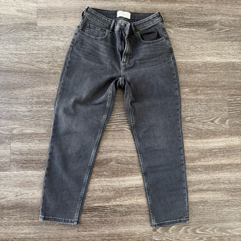 Everlane Charcoal Denim Curvy Cheeky Jean 28 Ankle